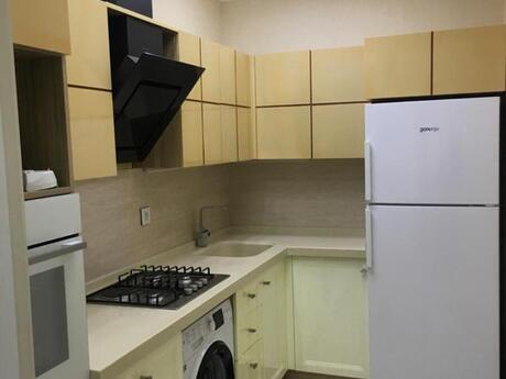 2 otaqlı yeni tikili - 28 May m. - 70 m²