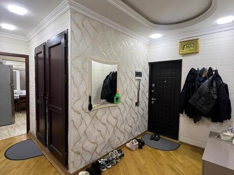 3 otaqlı köhnə tikili - Yeni Günəşli q. - 75 m²