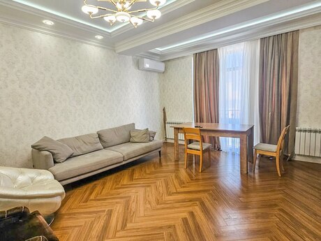 3 otaqlı yeni tikili - Nəriman Nərimanov m. - 130 m²