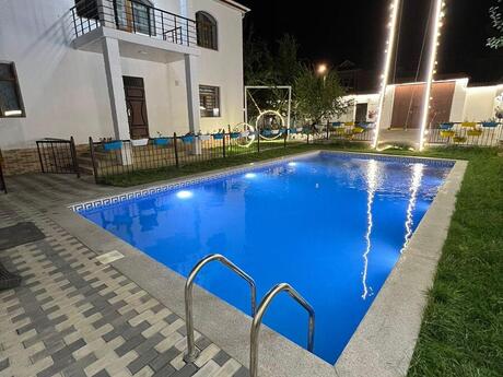 4 otaqlı həyət evi/bağ evi - Qəbələ - 200 m²