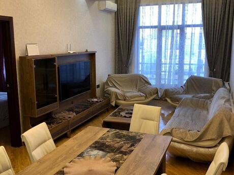 2 otaqlı yeni tikili - Şah İsmayıl Xətai m. - 64 m²