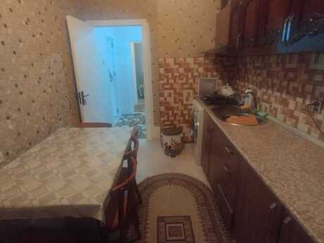 3 otaqlı köhnə tikili - Sumqayıt - 74 m²