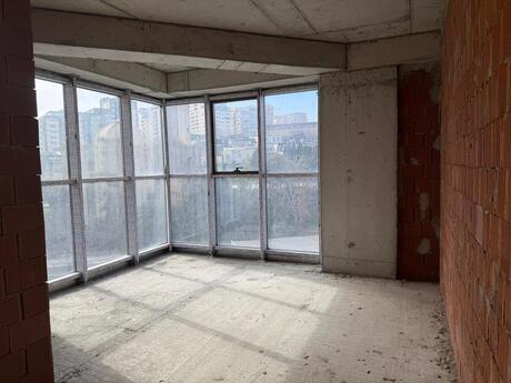 3 otaqlı yeni tikili - 28 May m. - 148 m²