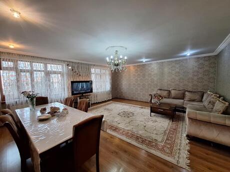 5 otaqlı köhnə tikili - Sumqayıt - 115 m²