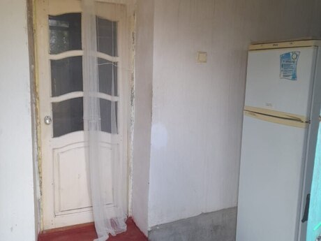 1 otaqlı həyət evi/bağ evi - Bakıxanov q. - 15 m²
