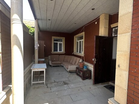 4 otaqlı həyət evi/bağ evi - Hövsan q. - 100 m²