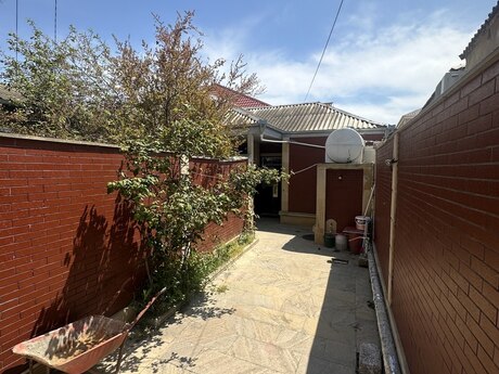 4 otaqlı həyət evi/bağ evi - Hövsan q. - 100 m²