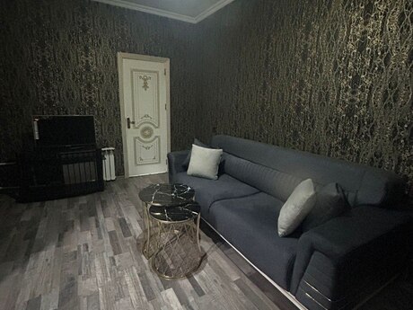 2 otaqlı köhnə tikili - Həzi Aslanov m. - 50 m²