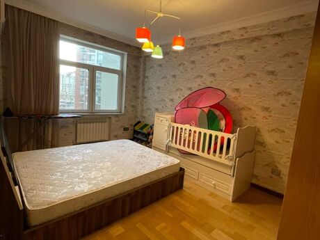 3 otaqlı yeni tikili - Nəriman Nərimanov m. - 120 m²