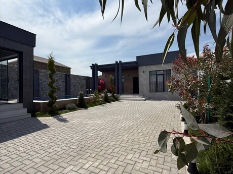 4 otaqlı həyət evi/bağ evi - Mərdəkan q. - 150 m²