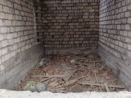 5 otaqlı həyət evi/bağ evi - Binəqədi q. - 130 m²