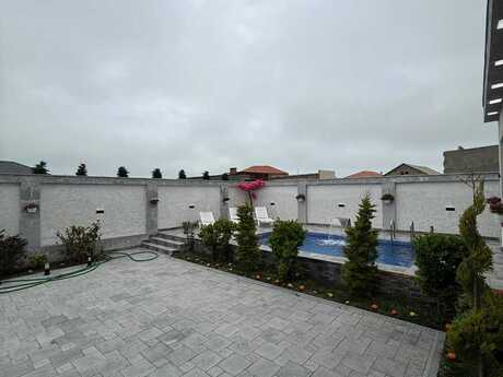 4 otaqlı həyət evi/bağ evi - Mərdəkan q. - 200 m²
