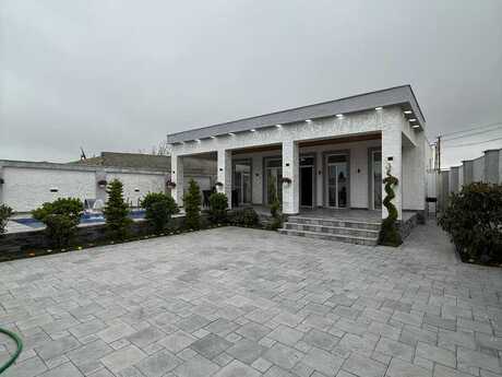 4 otaqlı həyət evi/bağ evi - Mərdəkan q. - 200 m²