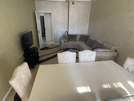2 otaqlı yeni tikili - Gənclik m. - 70 m²