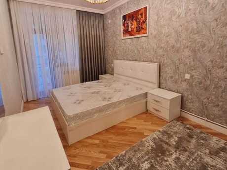 3 otaqlı köhnə tikili - Memar Əcəmi m. - 70 m²
