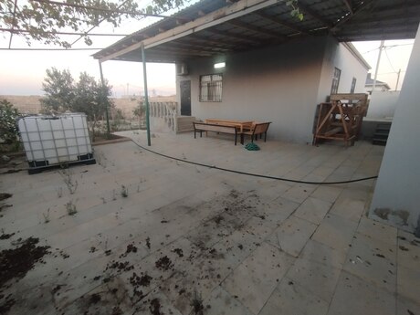 3 otaqlı həyət evi/bağ evi - Pirallahı r. - 75 m²