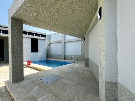 4 otaqlı həyət evi/bağ evi - Mərdəkan q. - 150 m²
