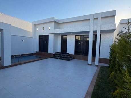4 otaqlı həyət evi/bağ evi - Mərdəkan q. - 130 m²
