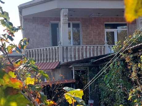 5 otaqlı həyət evi/bağ evi - Buzovna q. - 165 m²
