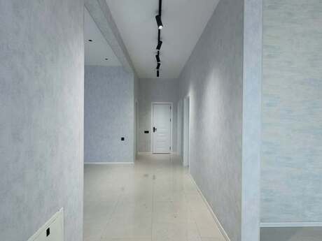 4 otaqlı həyət evi/bağ evi - Şüvəlan q. - 130 m²