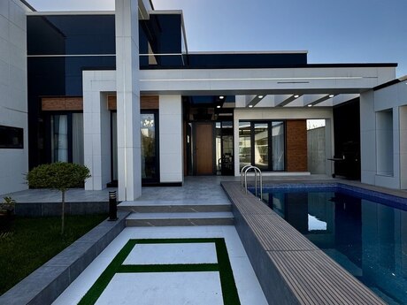4 otaqlı həyət evi/bağ evi - Şüvəlan q. - 180 m²