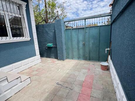 2 otaqlı həyət evi/bağ evi - Xırdalan - 50 m²