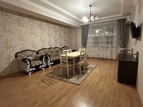 2 otaqlı yeni tikili - İnşaatçılar m. - 96 m²