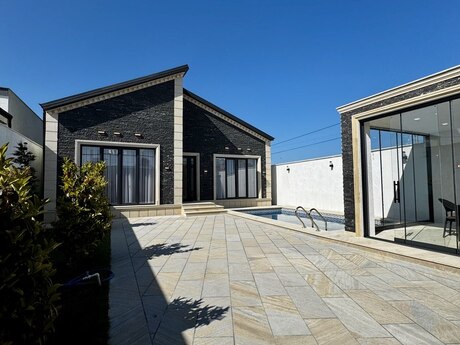 4 otaqlı həyət evi/bağ evi - Şüvəlan q. - 140 m²