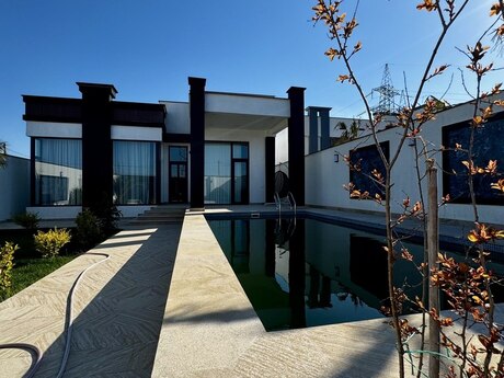 4 otaqlı həyət evi/bağ evi - Şüvəlan q. - 170 m²