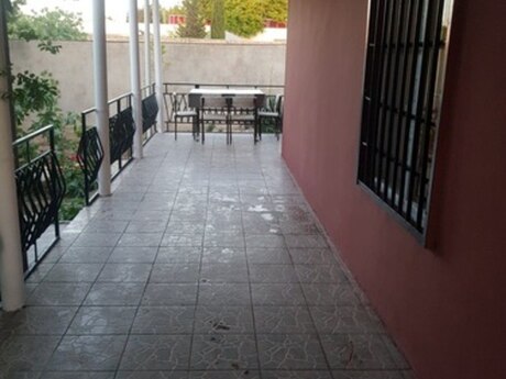 3 otaqlı həyət evi/bağ evi - Görədil q. - 80 m²
