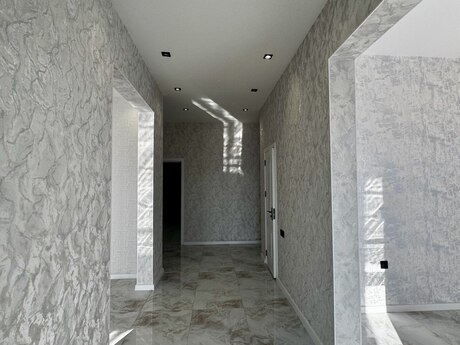 4 otaqlı həyət evi/bağ evi - Şüvəlan q. - 140 m²