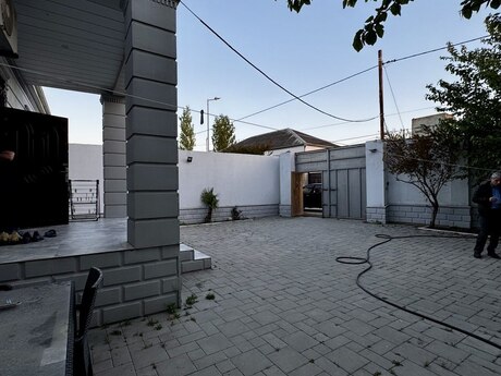 3 otaqlı həyət evi/bağ evi - Mərdəkan q. - 120 m²