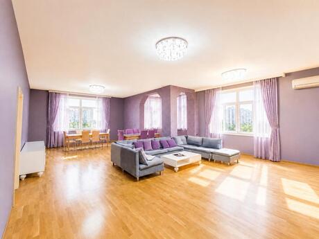 4 otaqlı yeni tikili - 28 May m. - 220 m²