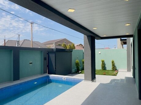 4 otaqlı həyət evi/bağ evi - Şüvəlan q. - 160 m²