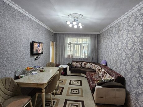 2 otaqlı köhnə tikili - 7-ci mikrorayon q. - 36 m²