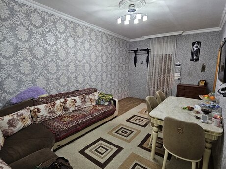2 otaqlı köhnə tikili - 7-ci mikrorayon q. - 36 m²
