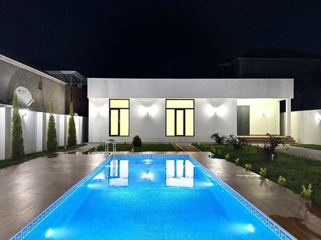 5 otaqlı həyət evi/bağ evi - Novxanı q. - 150 m²