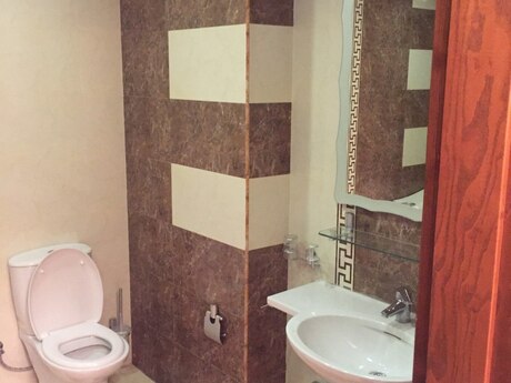 6 otaqlı ofis - Şah İsmayıl Xətai m. - 320 m²