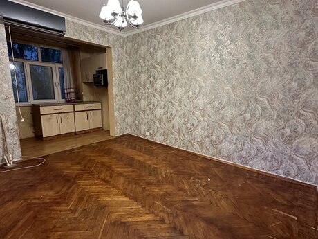 3 otaqlı köhnə tikili - Memar Əcəmi m. - 60 m²