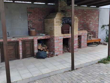 4 otaqlı həyət evi/bağ evi - Bilgəh q. - 300 m²