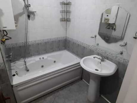 2-комн. вторичка - м. Гянджлик - 55 м²