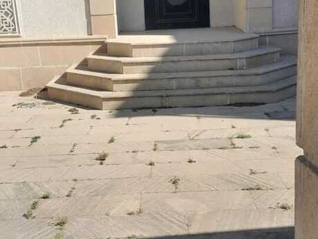 4 otaqlı yeni tikili - Zabrat q. - 141 m²
