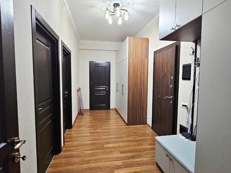 2 otaqlı yeni tikili - 20 Yanvar m. - 80 m²