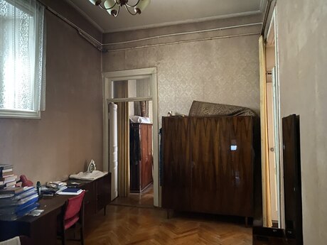 3 otaqlı ofis - Nizami m. - 105 m²