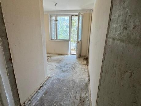 3 otaqlı köhnə tikili - Həzi Aslanov m. - 85 m²