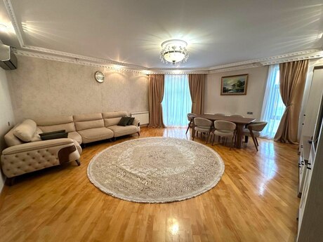 4 otaqlı yeni tikili - Nəriman Nərimanov m. - 155 m²