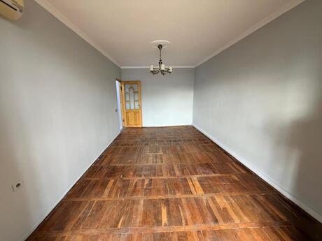 3-комн. вторичка - м. Нариман Нариманов - 70 м²