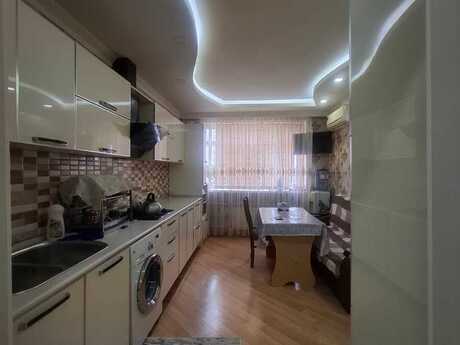 3 otaqlı köhnə tikili - Əhmədli m. - 80 m²