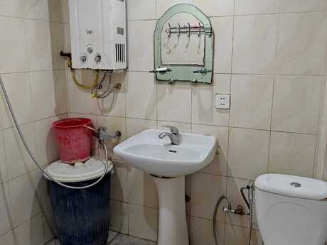 1 otaqlı köhnə tikili - Elmlər Akademiyası m. - 35 m²