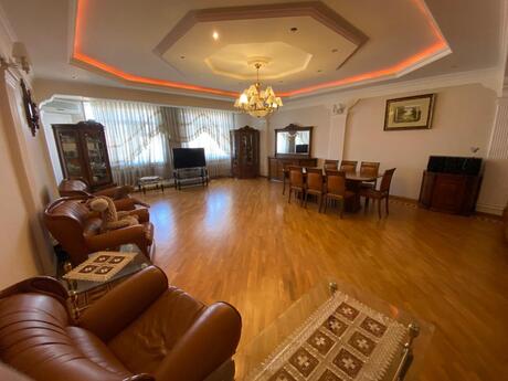 Elan №6110986 - Bakı, İnşaatçılar m., 3 otaqlı, 170 m², 7/11 mərtəbə